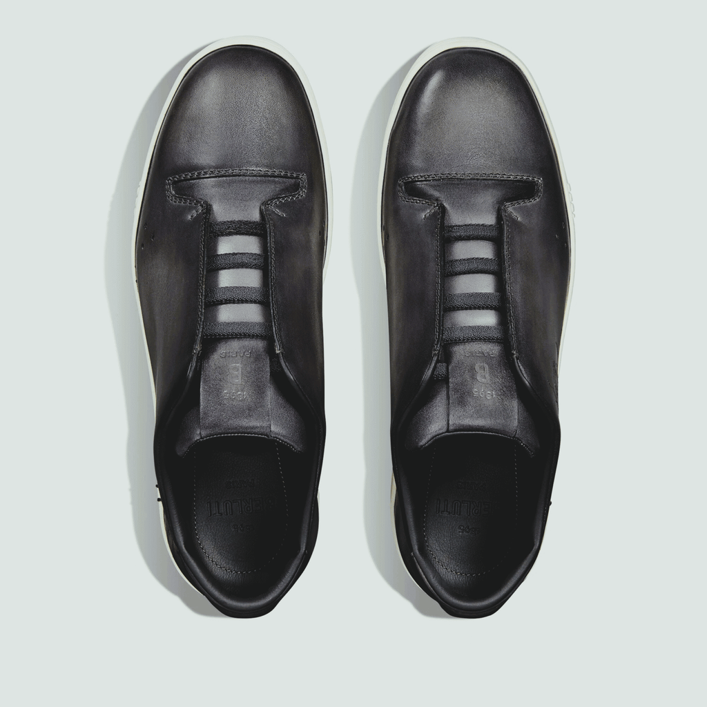SNEAKER BERLUTI PLAYTIME EN CUIR DE VEAU VENEZIA SCRITTO EN NOIR