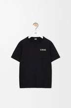 T-shirt in medium-weight cotton.