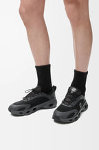 Cloudsolo sneakers                       *a limited-edition*          collaboration between LOEWE and On
