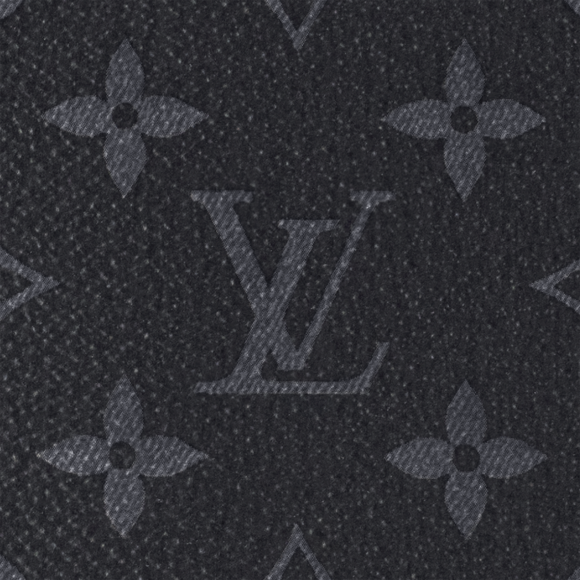 LV Pochette Voyage MM