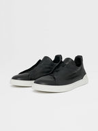 BLACK TRIPLE STITCH™ SECONDSKIN SNEAKERS