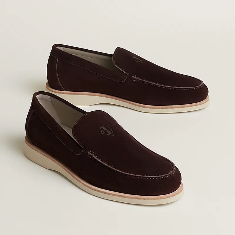 Hermès Low Loafer in suede calfskin.