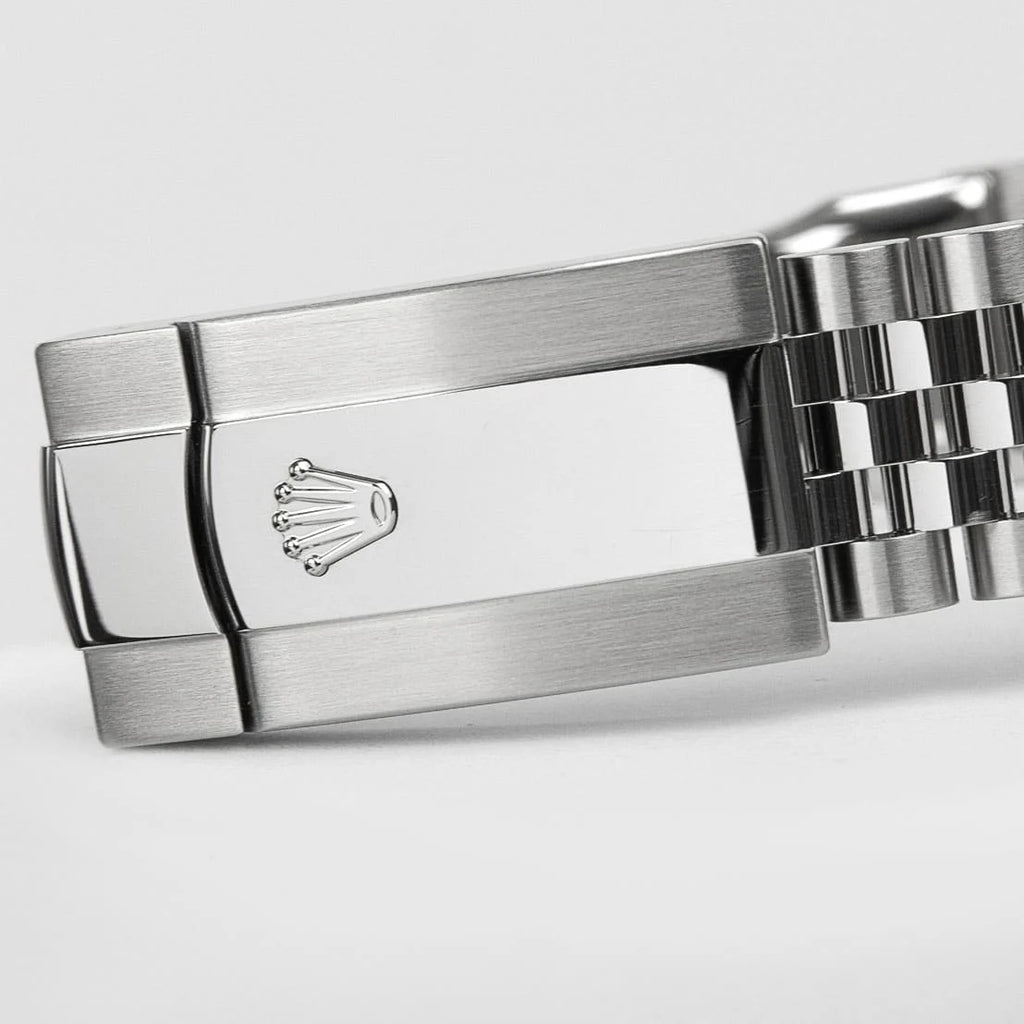 Rolex Datejust 41 featuring the distinctive "Wimbledon" dial